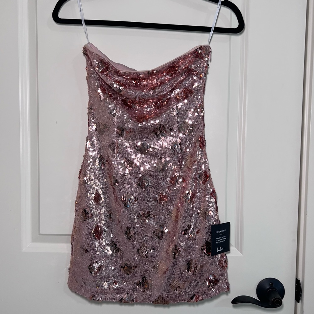 Lulu’s ~ Rose Gold Sequin Mini Dress XS